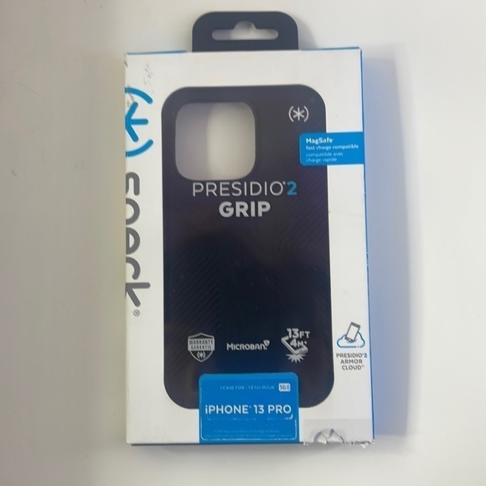 Speck Presidio 2 Grip iPhone 13 Pro case